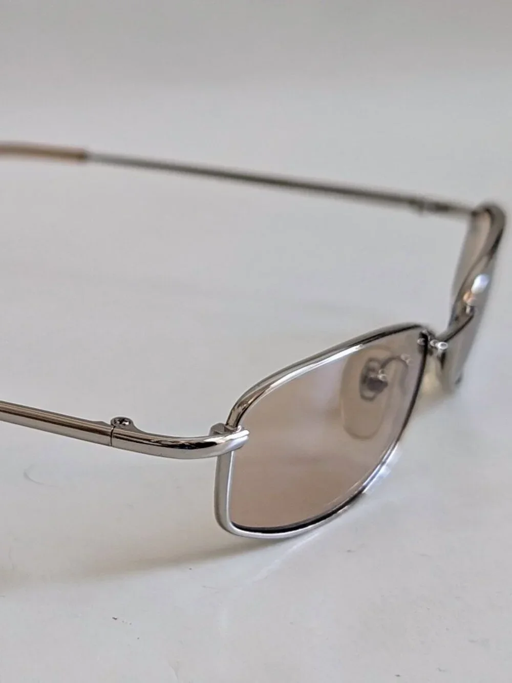 NWT Vintage 90's Small Rectangle Metal Sport Sunglasses (S. Gold)